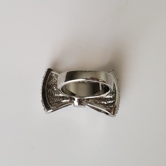 Forever 21 Rings - Picture 4 of 15